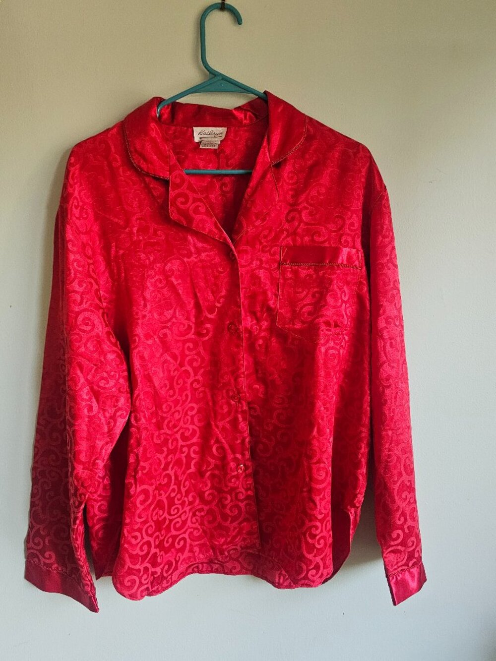 Kathryn Red Swirl Button Up Sleep Shirt Size L